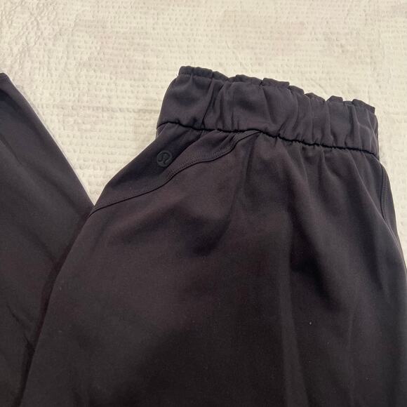 Lululemon Stretch High-Rise Jogger Black size 6 women - Picture 4 of 7